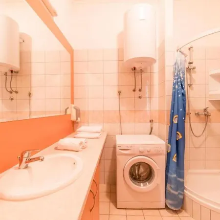 M - Studio Apartamento *